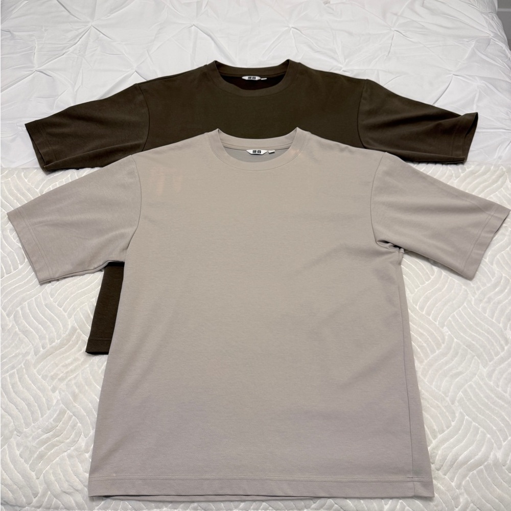 Uniqlo AIRism T-Shirt Set - Beige and Forest Green